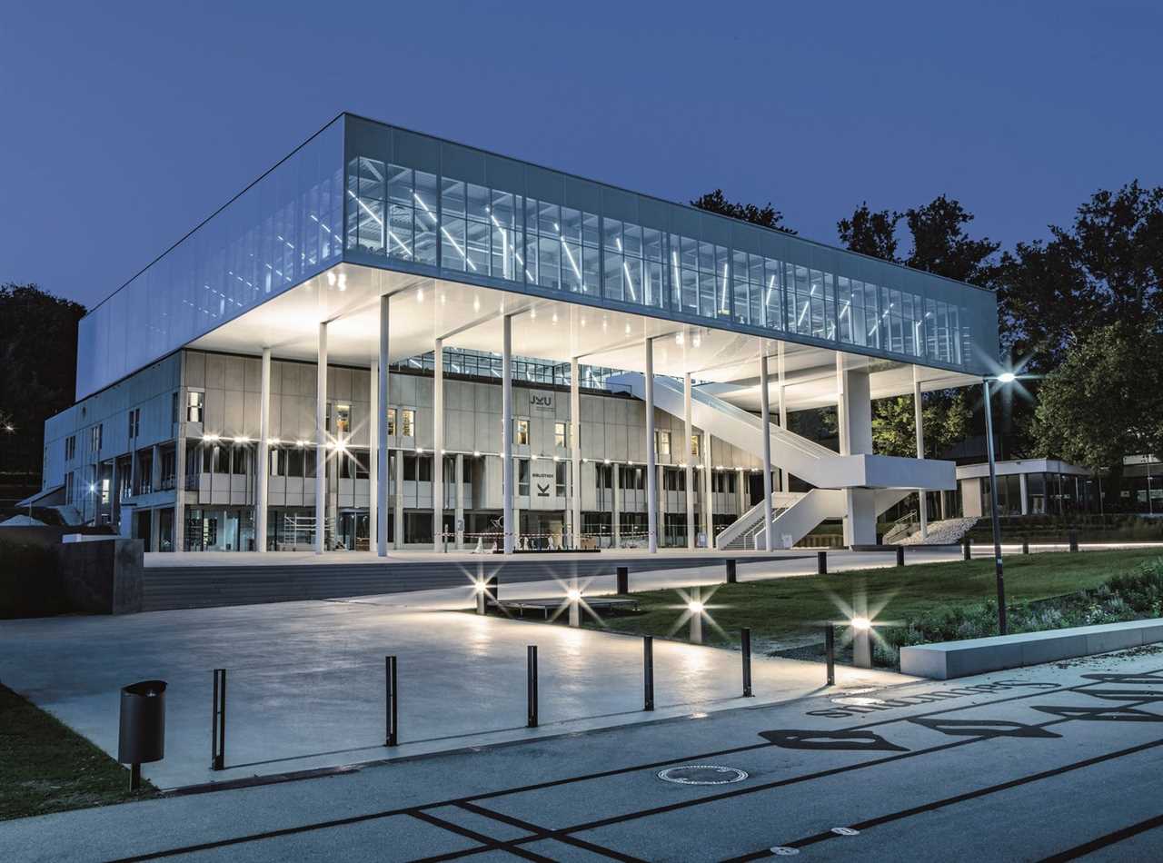 Die Universität Linz: Ein moderner Bildungsort für Studierende