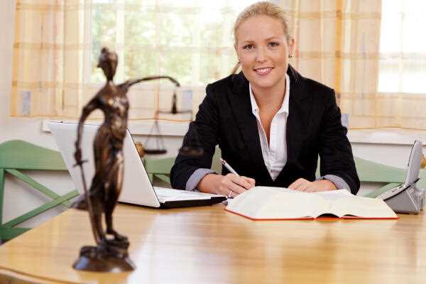 Wie kann man Richter werden